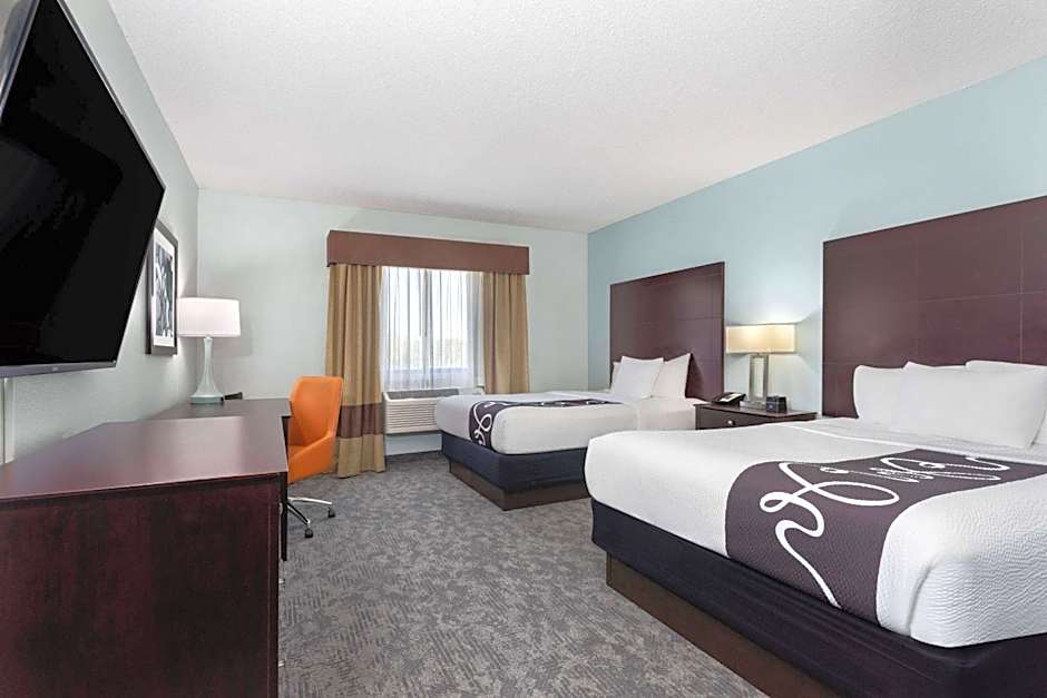 La Quinta Inn & Suites by Wyndham Bonita Springs Naples