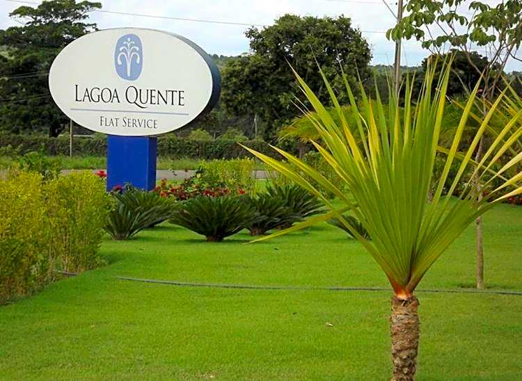 Lagoa Quente Flat Service -512B