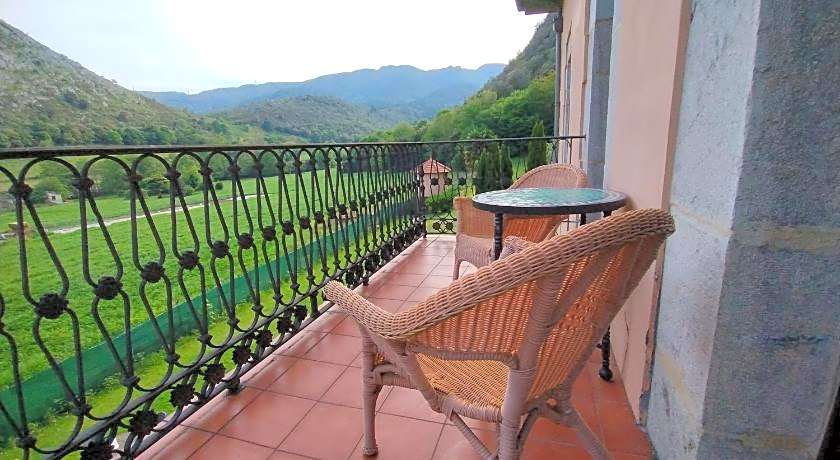 Hotel Casona Villa De Palacios