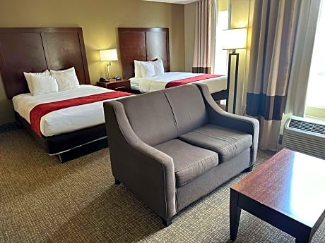 Queen Suite with Two Queen Beds - Non-Smoking