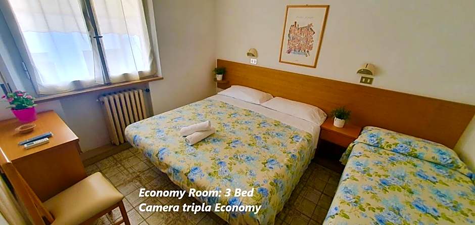 Hotel Alessi** Rimini