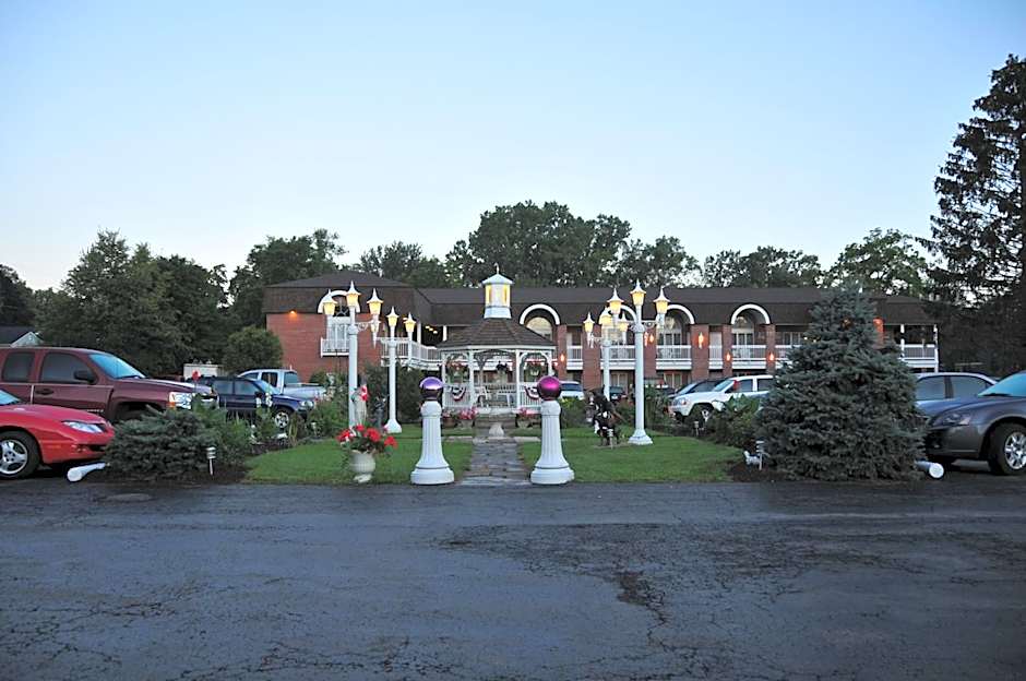 Lockport Inn and Suites