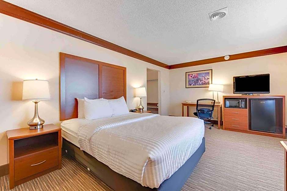 Best Western Movie Manor