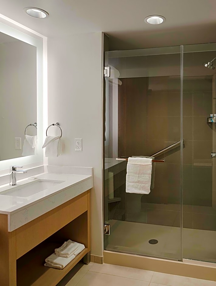 Hyatt House Columbus OSU Short North