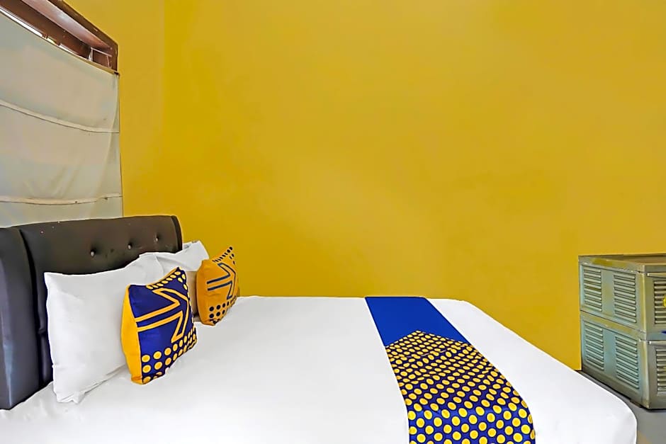 SPOT ON 92475 Rc Homestay Syariah