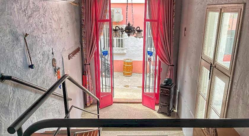 Eolya Konuk Evi