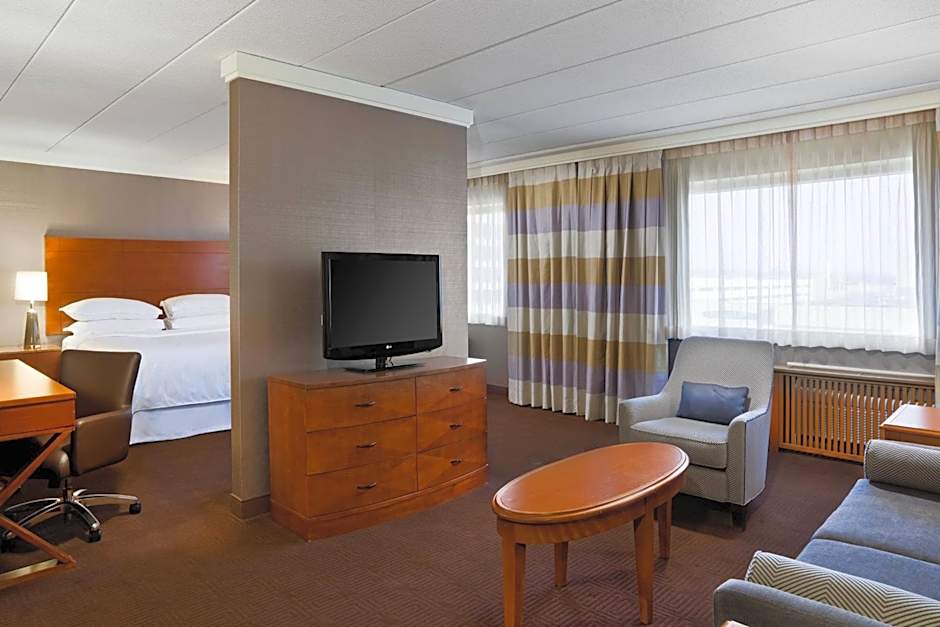 Sheraton Niagara Falls