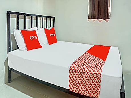 OYO 90062 Ava Guesthouse