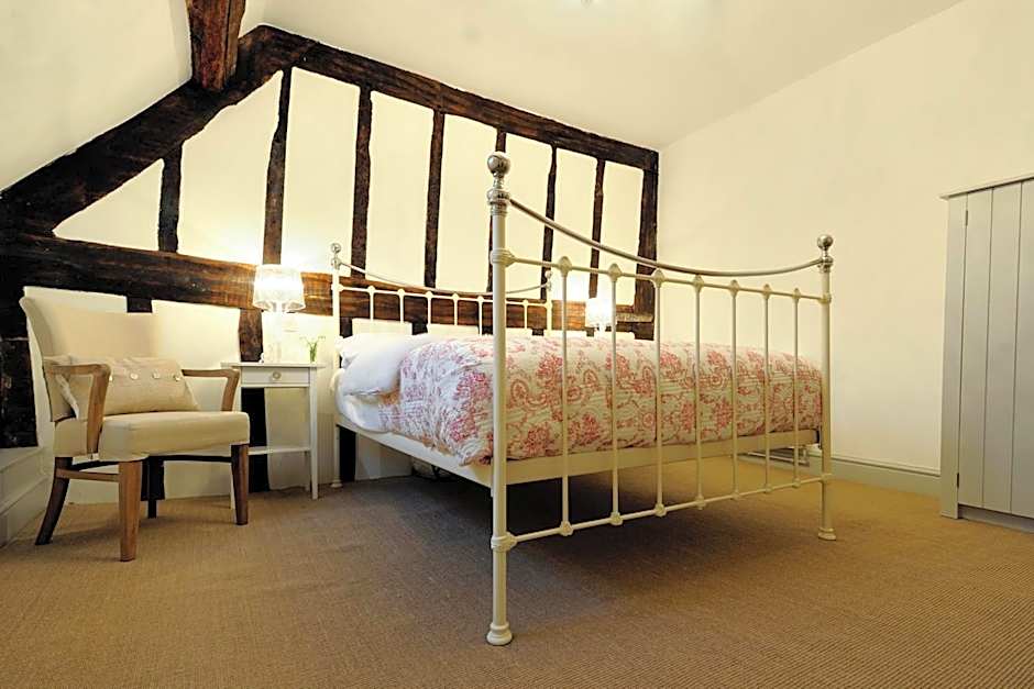 Lion & Pheasant Hotel