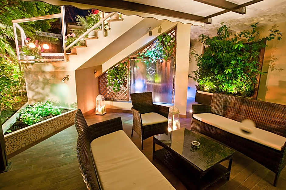 California Pastry Hotel