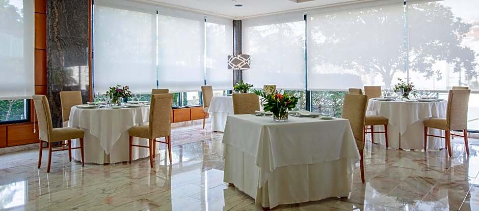 Hotel Carlos I Silgar
