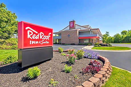 Red Roof Inn & Suites Marysville