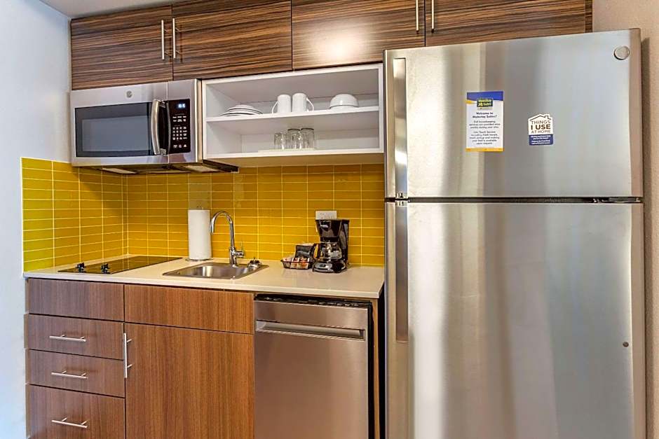 MainStay Suites Carlsbad South