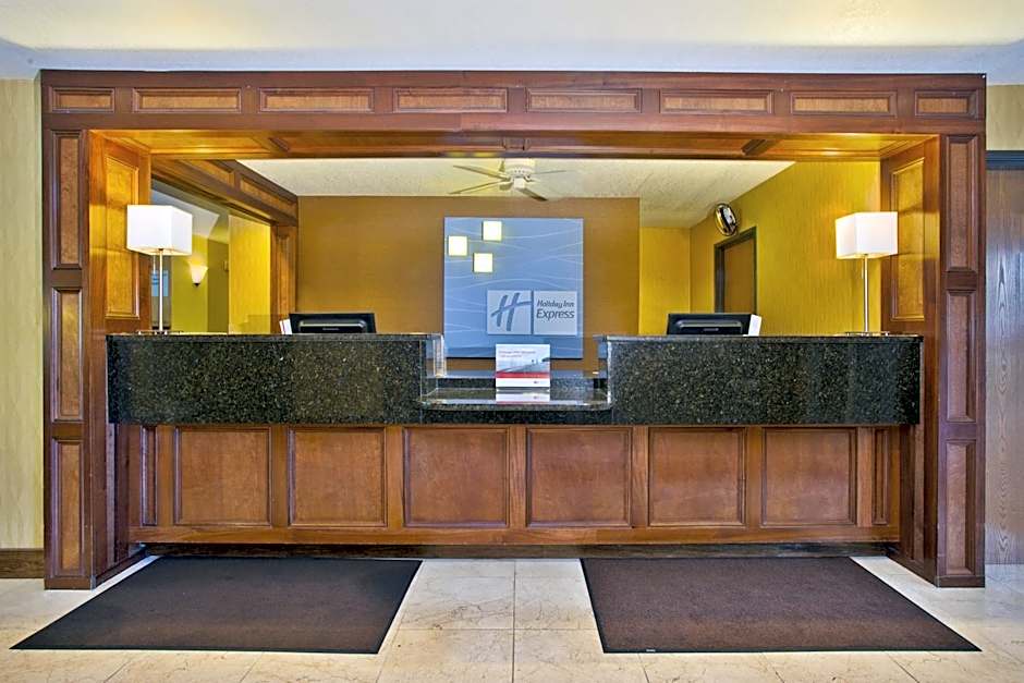 Holiday Inn Express Mackinaw City By IHG