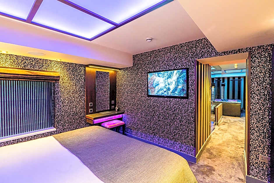 Church Suites by The Cranleigh Boutique