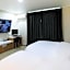 White Tourist Hotel