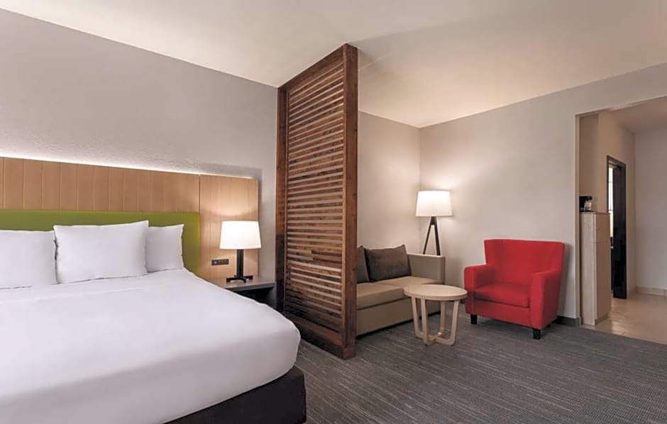Photo 1 of 1 of 1 King Bed Suite, Accessible
