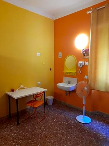 Pisa Train Station Hostel