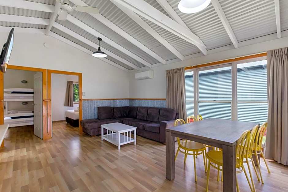 Wairo Beach Holiday Park