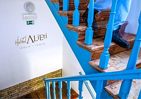 Hostel Alieti