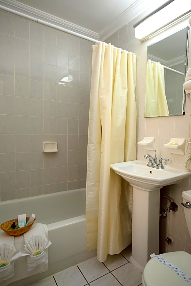 Radio City Apartments