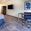 Wingate by Wyndham Waldorf/Washington DC Area
