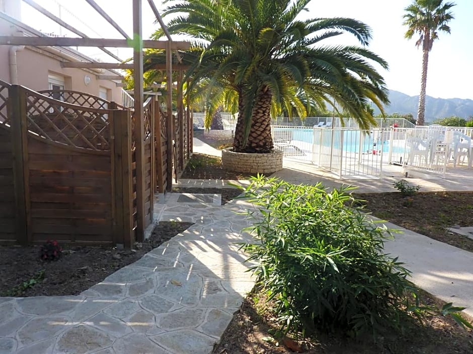 Adonis Saint Florent