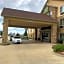 Countryview Inn & Suites