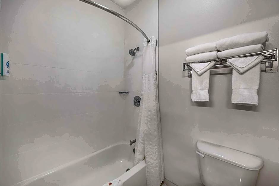 Comfort Suites Redmond Airport