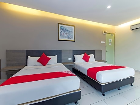 Superior Family Room