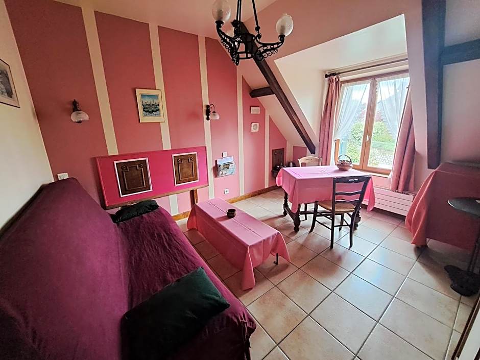 LOCATION à COUCY LE CHATEAU