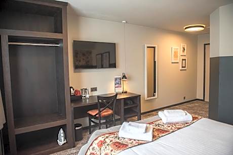 Double Room - Disability Access