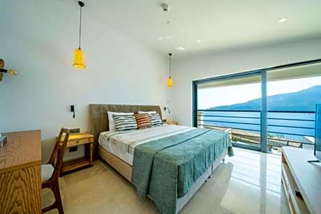 Sea View Villa with Private Pool