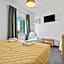 Kamelia Hotel