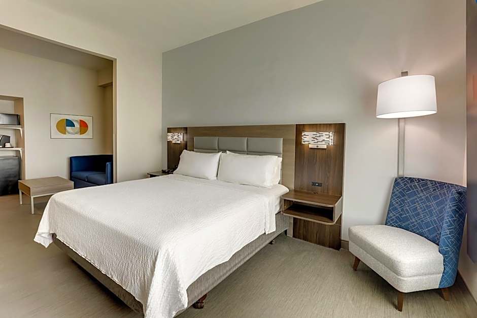 Holiday Inn Express Hotel & Suites Richmond By IHG