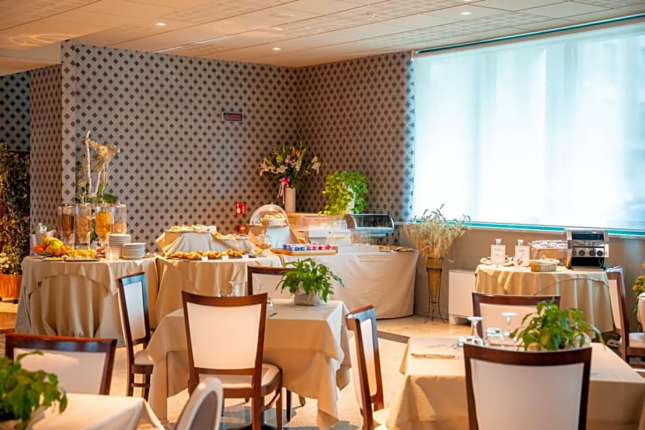 Hotel Parisi