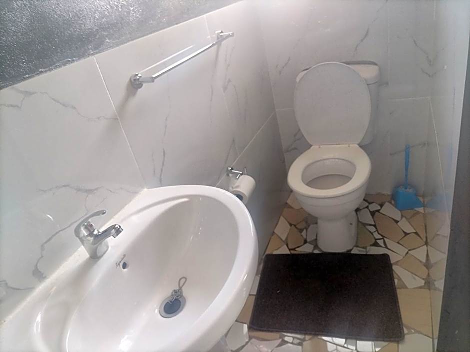 Monarca inn - Affordable Accomodation in makwane molapo location Qwaqwa