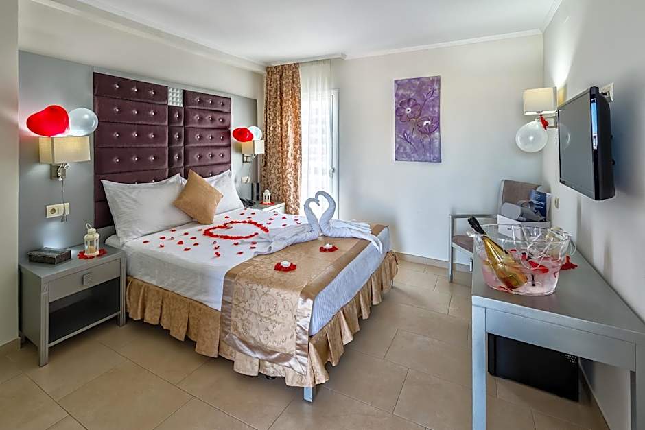 Hotel Soho Boutique El Tiburon & Spa -Adults Recommended