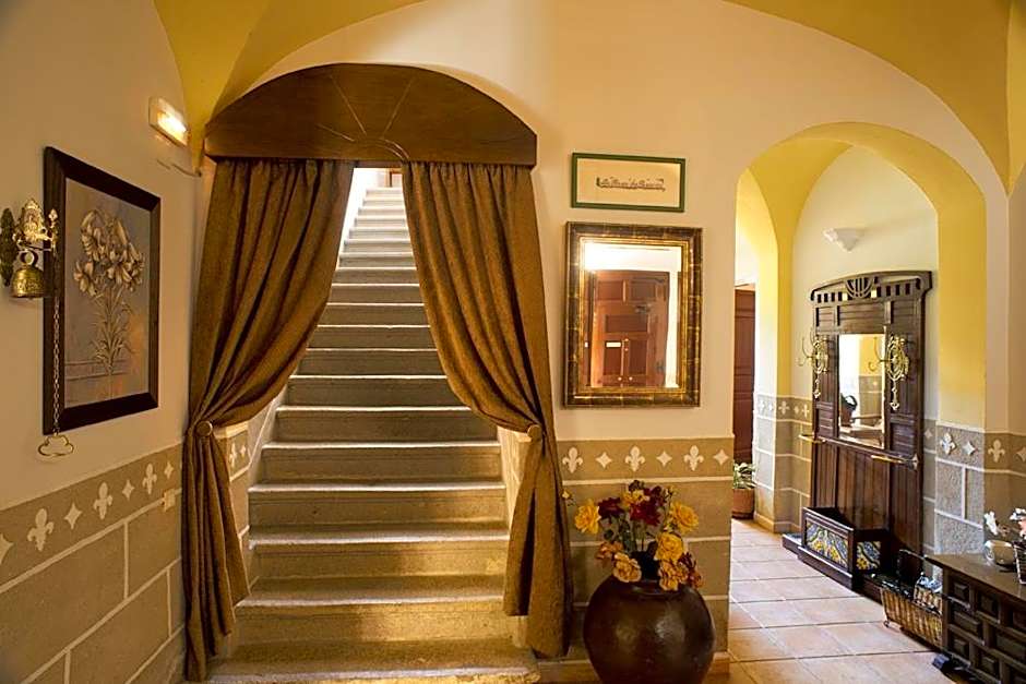 Hotel Rural La Casa De Pasarón
