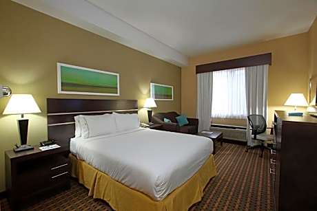 Double Room - Mobility Access with Roll-in Shower