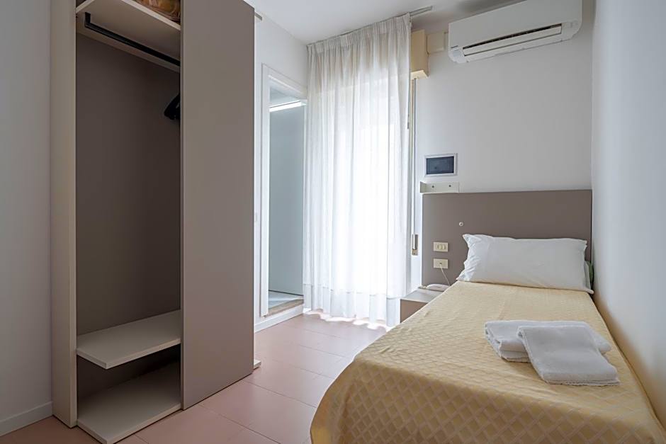 Hotel Boston 3 Stelle Superior Frontemare