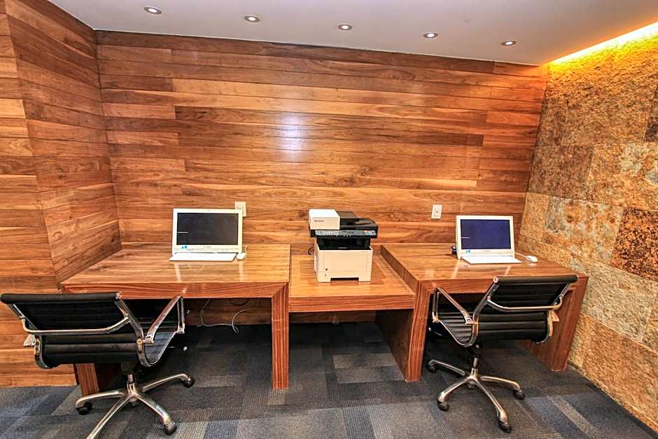 Holiday Inn Leon By IHG
