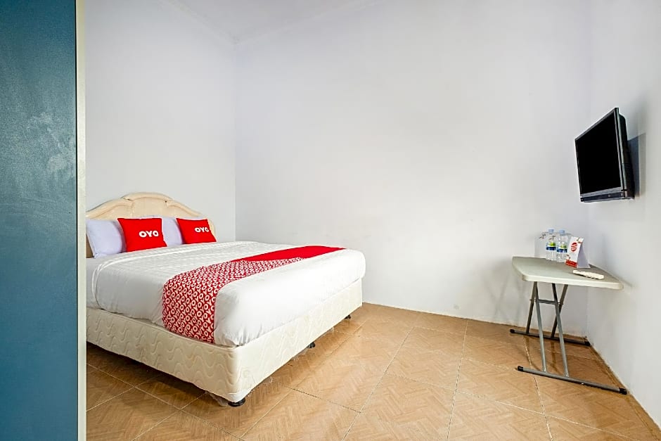 OYO 1906 Zhafira Guest House Syariah