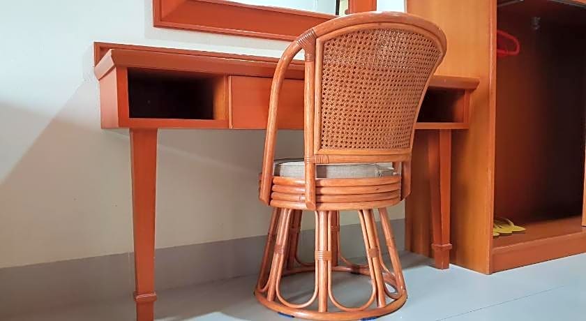 Poonsook Phitsanulok Hotel