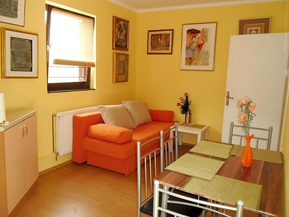 Apartments Kestenovi Dvori