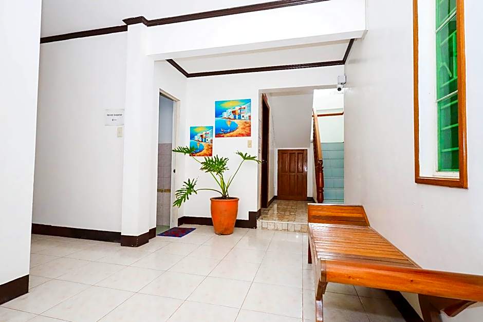 Mayon Backpackers Hostel