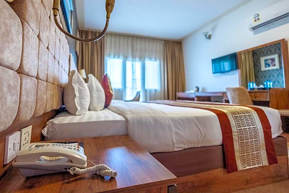 Al Diyar Hotel
