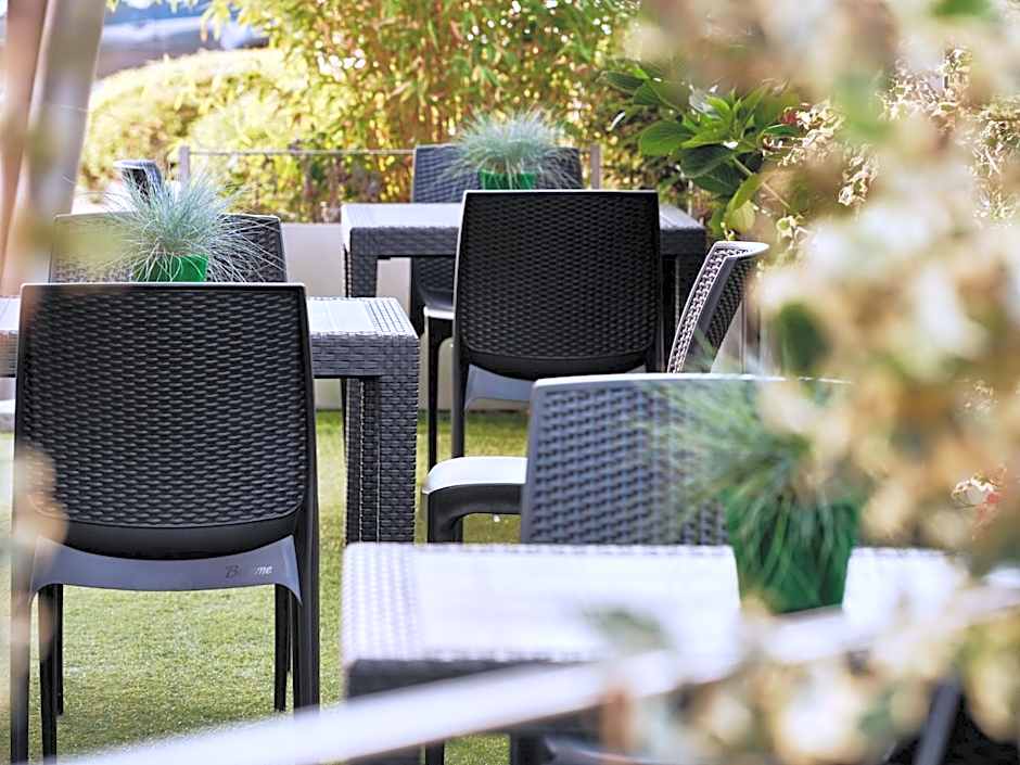 Holiday Inn Express Milan-Malpensa Airport By IHG