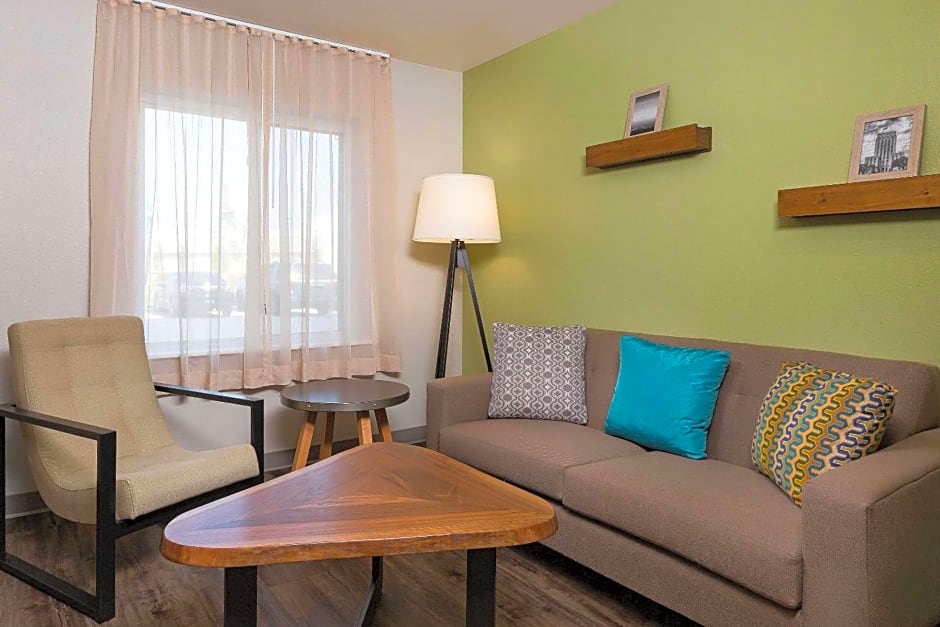 Woodspring Suites Houston IAH Airport