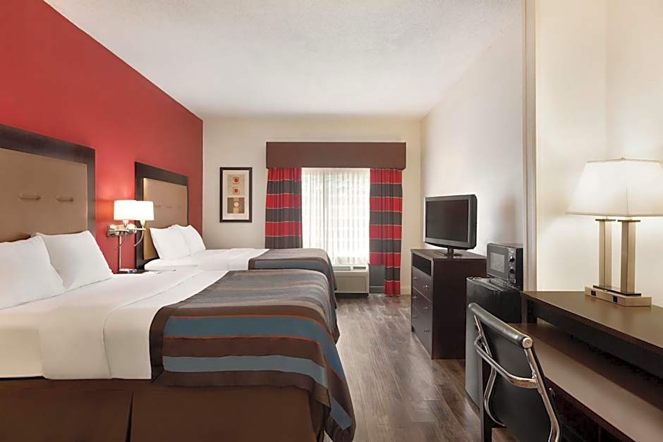 Wingate By Wyndham Montgomery